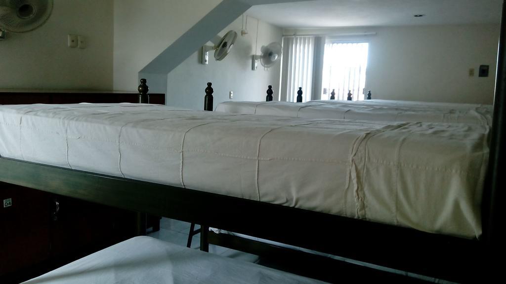 Hotel Y Hostal Casa Risueno Campeche Esterno foto